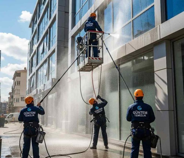 Kompozit cephe temizliği hizmetleri